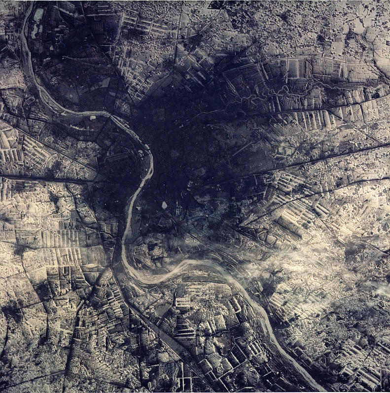 фото города Омска из космоса